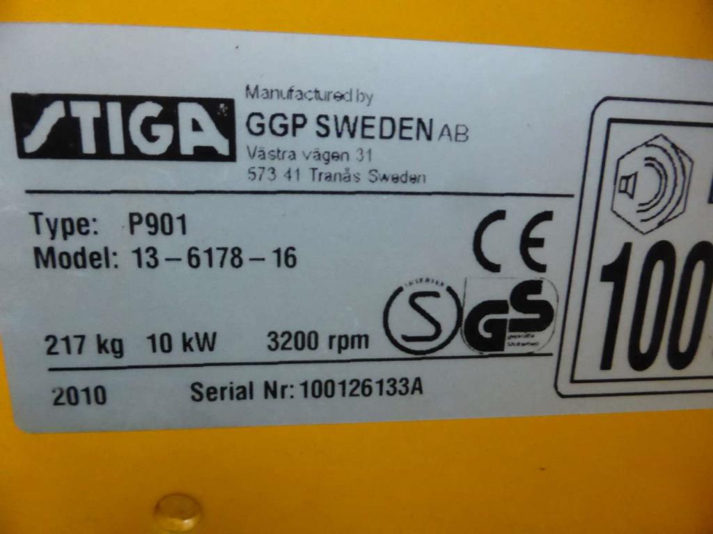 Machines du domaine de l'impression offset à feuilles et du façonnage de l'impression<br>.-4