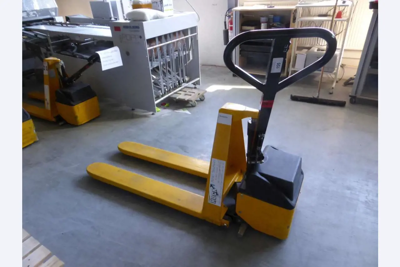 machines from the sheet-fed offset printing sector and print processing<br>-1