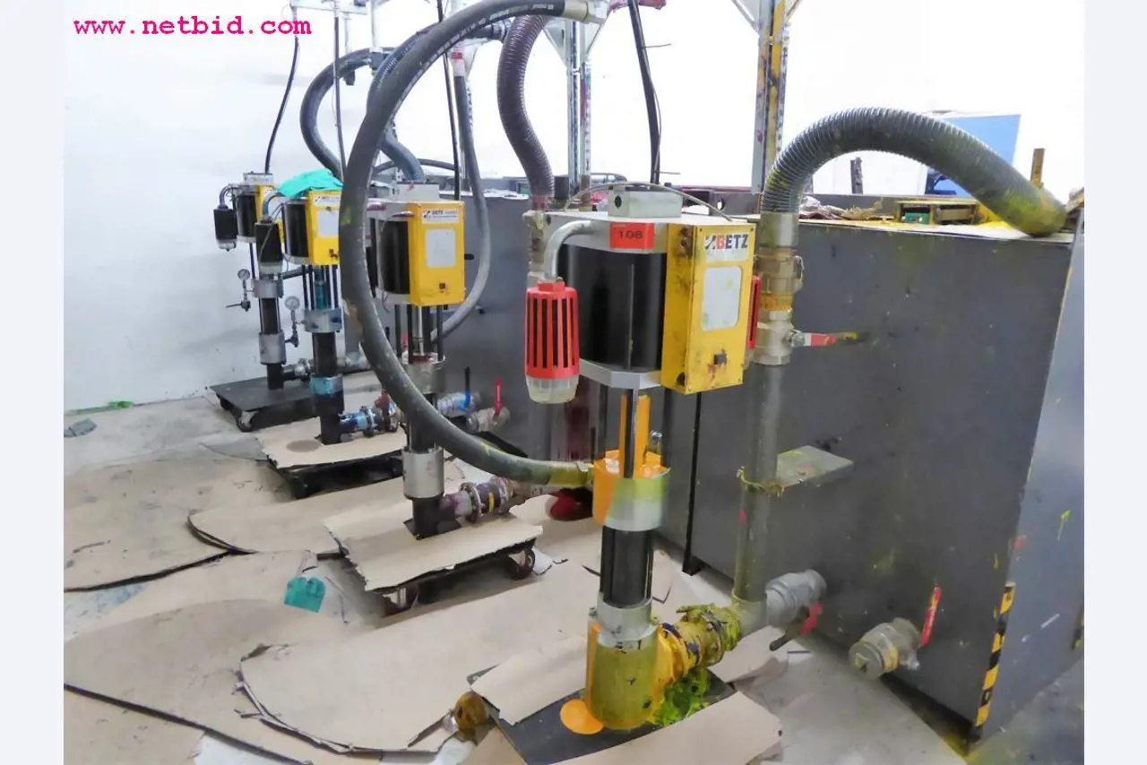 Maschinen aus dem Bereich Rollenoffsetdruck und Druckweiterverarbeitung
-1