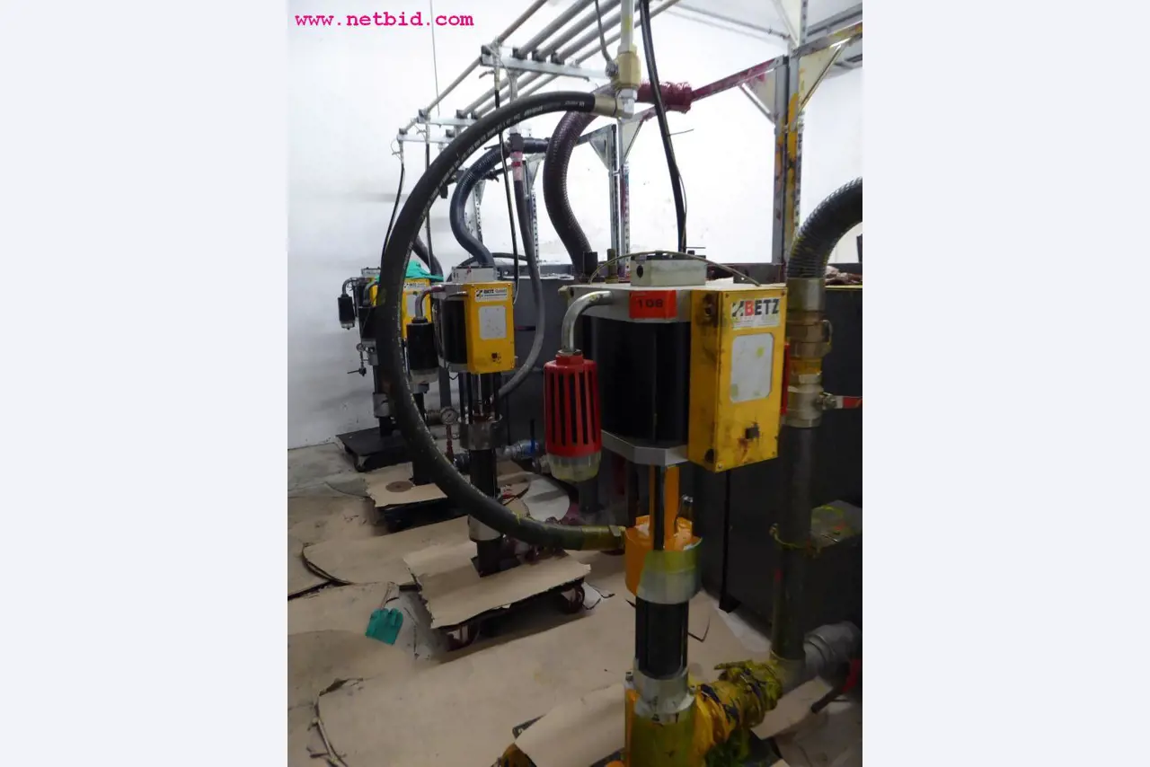 Maschinen aus dem Bereich Rollenoffsetdruck und Druckweiterverarbeitung
-3