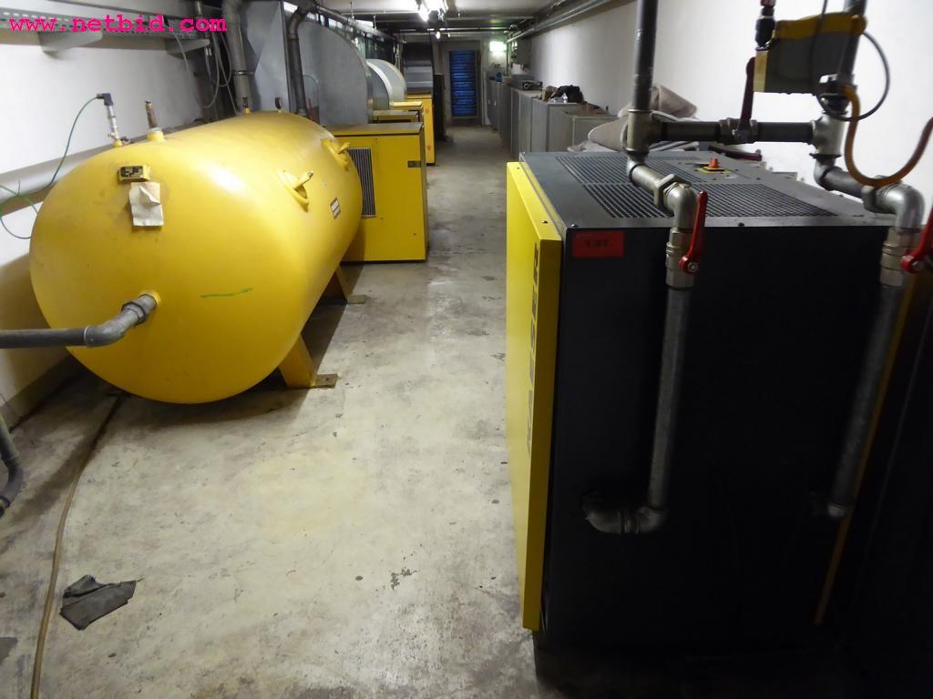 Maschinen aus dem Bereich Rollenoffsetdruck und Druckweiterverarbeitung
-2