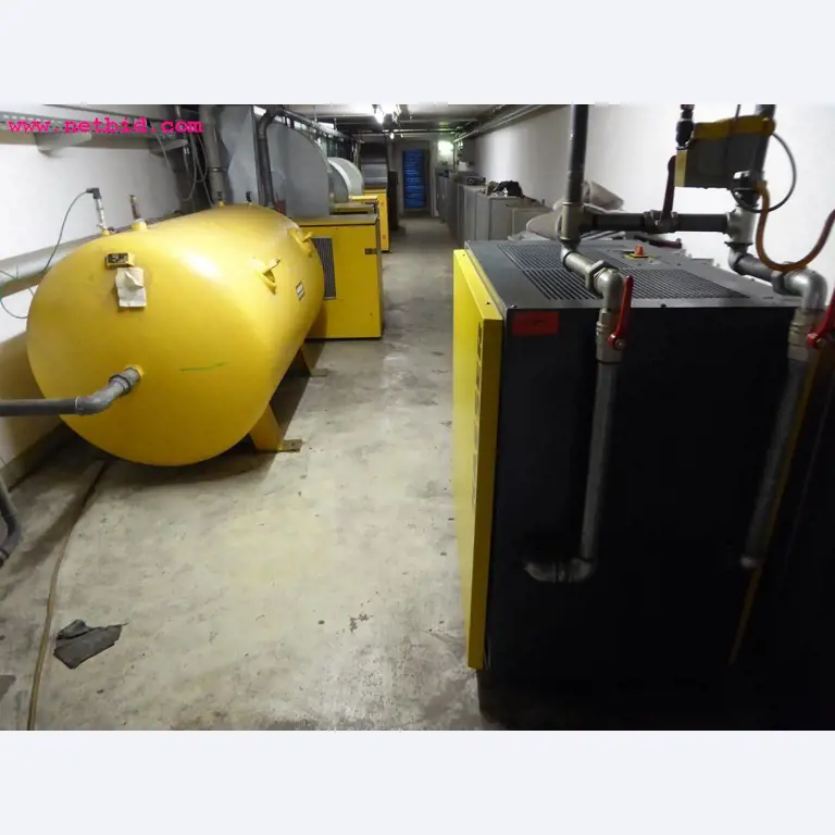 Maschinen aus dem Bereich Rollenoffsetdruck und Druckweiterverarbeitung
-2