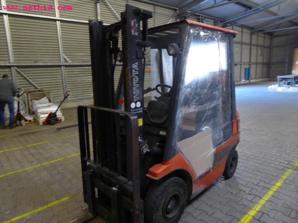 Maschinen aus dem Bereich Rollenoffsetdruck und Druckweiterverarbeitung
-2