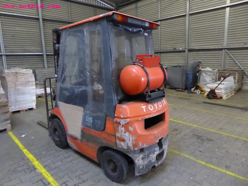 Maschinen aus dem Bereich Rollenoffsetdruck und Druckweiterverarbeitung
-3