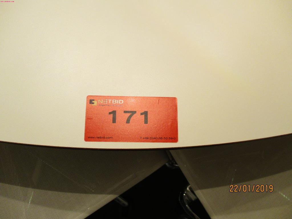 Maschinen aus dem Bereich Rollenoffsetdruck und Druckweiterverarbeitung
-2