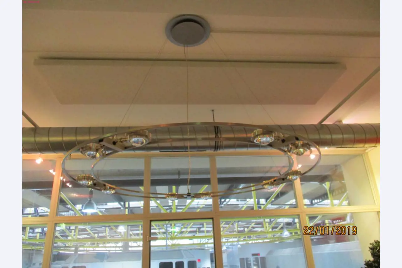 Maschinen aus dem Bereich Rollenoffsetdruck und Druckweiterverarbeitung
-5