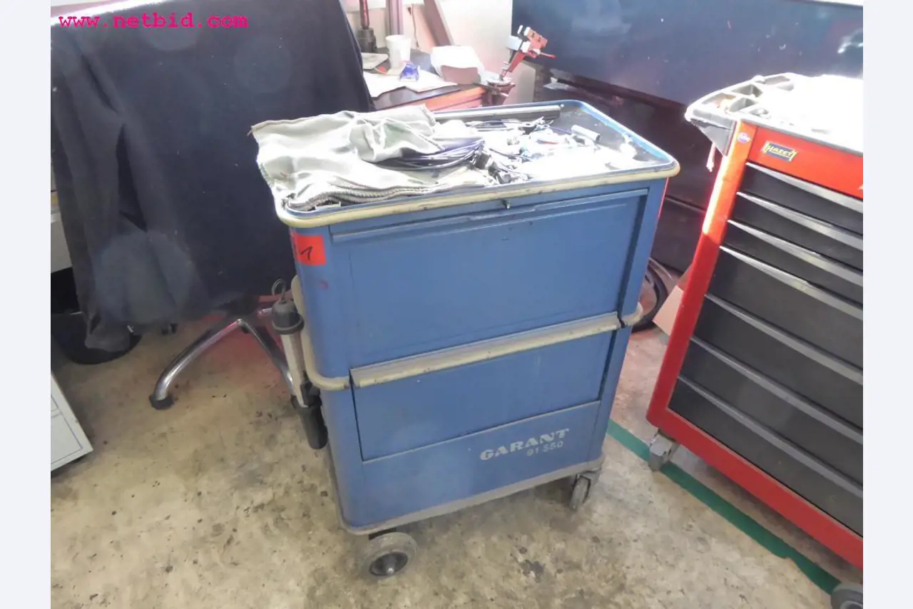 Maschinen aus dem Bereich Rollenoffsetdruck und Druckweiterverarbeitung
-5