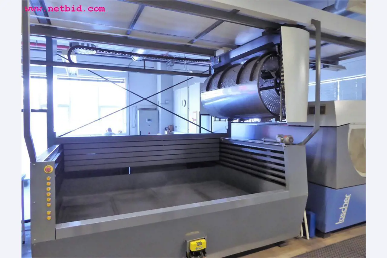 Maschinen aus dem Bereich Rollenoffsetdruck und Druckweiterverarbeitung
-4