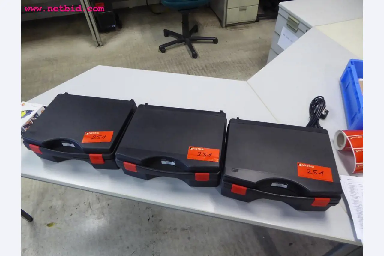 Máquinas de impressão offset e de acabamento de impressão
-2