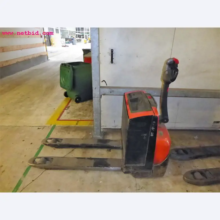 Máquinas de impressão offset e de acabamento de impressão
-2