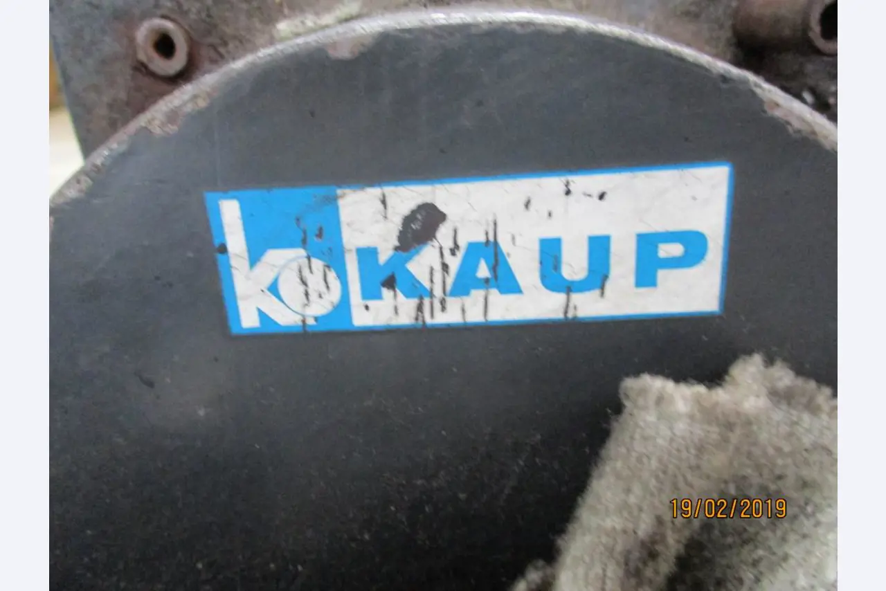 Máquinas de impressão offset e de acabamento de impressão
-3