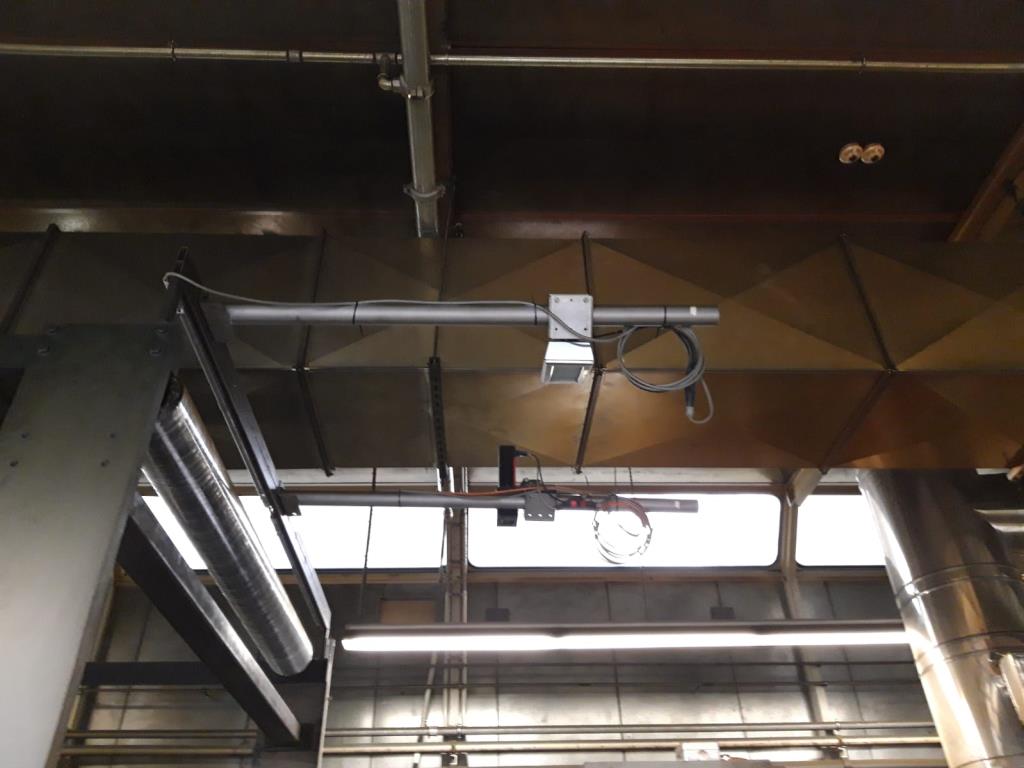 Maschinen aus dem Bereich Rollenoffsetdruck und Druckweiterverarbeitung
-3