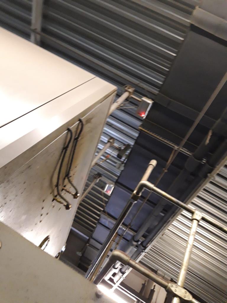 Maschinen aus dem Bereich Rollenoffsetdruck und Druckweiterverarbeitung
-5