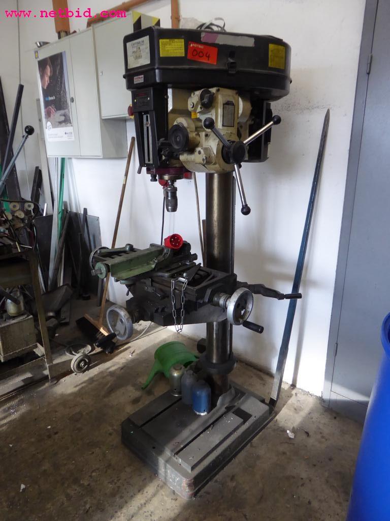 Maschinen aus dem Bereich Rollenoffsetdruck und Druckweiterverarbeitung
-1