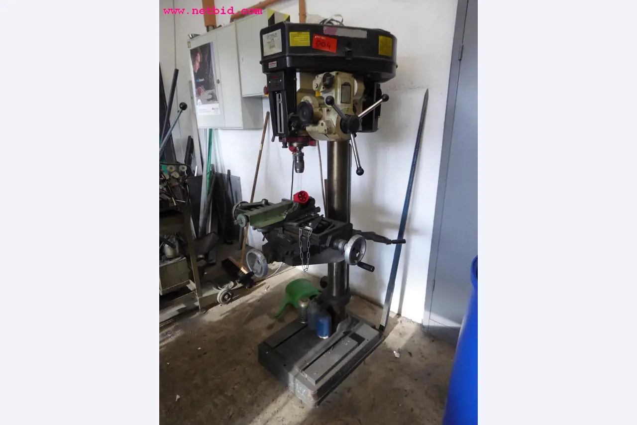 Maschinen aus dem Bereich Rollenoffsetdruck und Druckweiterverarbeitung
-1