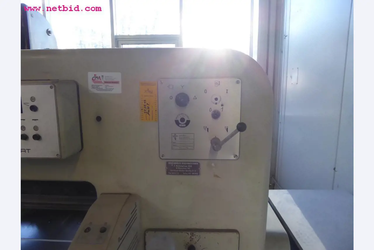 Máquinas de impressão offset e de acabamento de impressão
-5