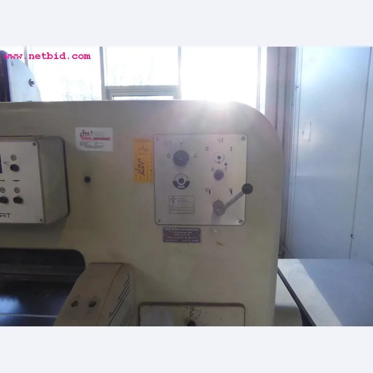 Máquinas de impressão offset e de acabamento de impressão
-5