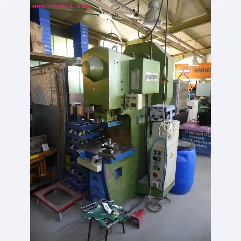 machines from the metal cutting and welding sector <br>-1