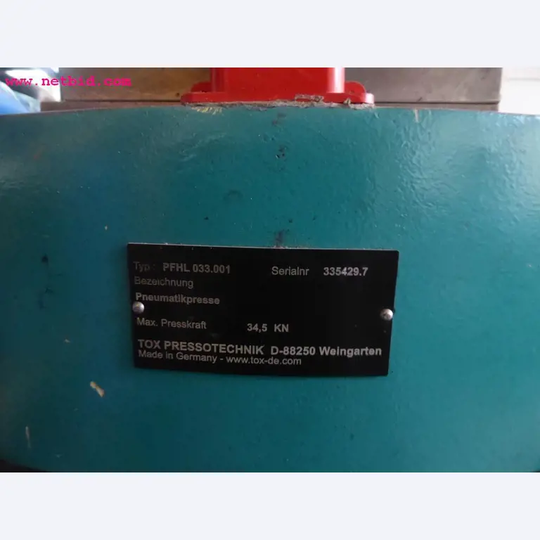 machines from the metal cutting and welding sector <br>-3