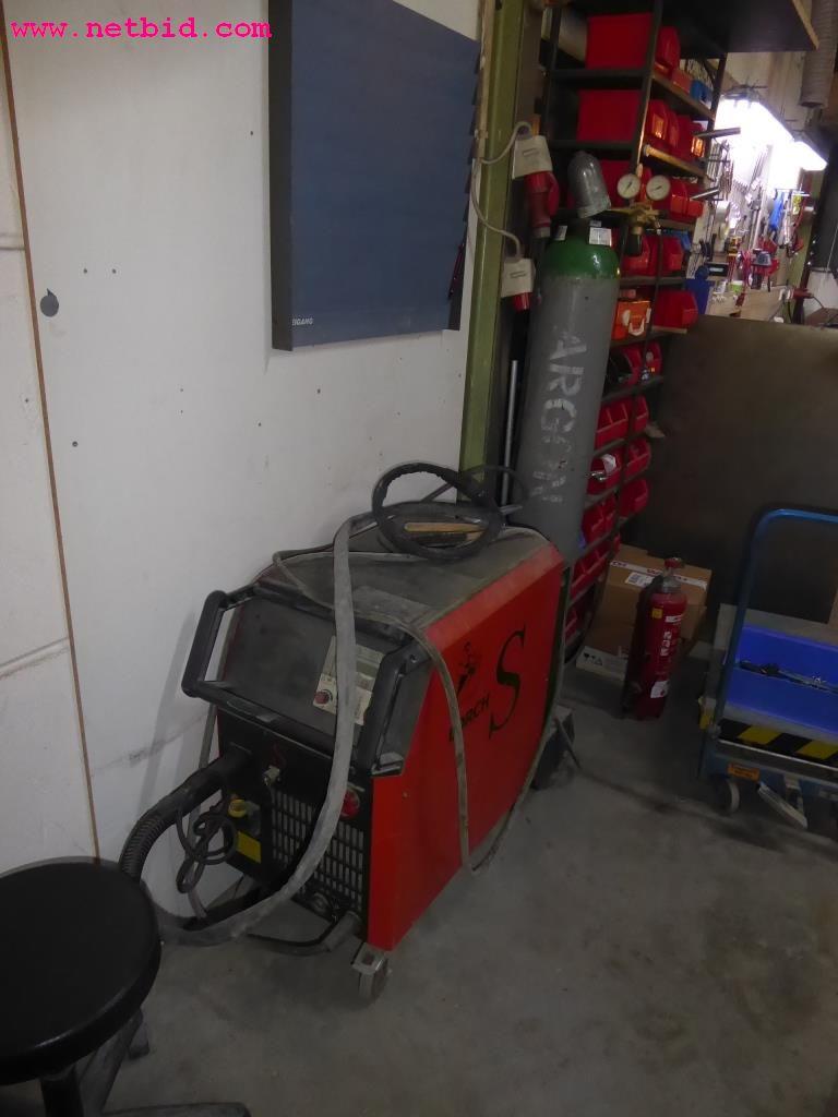 machines from the metal cutting and welding sector <br>-1