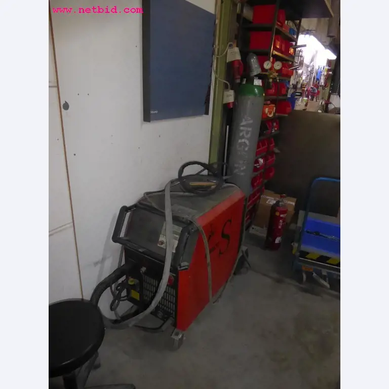 machines from the metal cutting and welding sector <br>-1