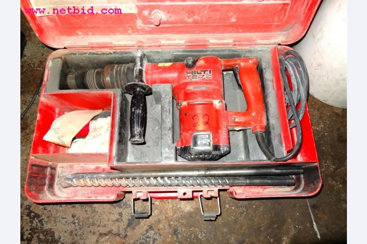 Installations d'exploitation, machines, appareils et véhicules<br>.-1