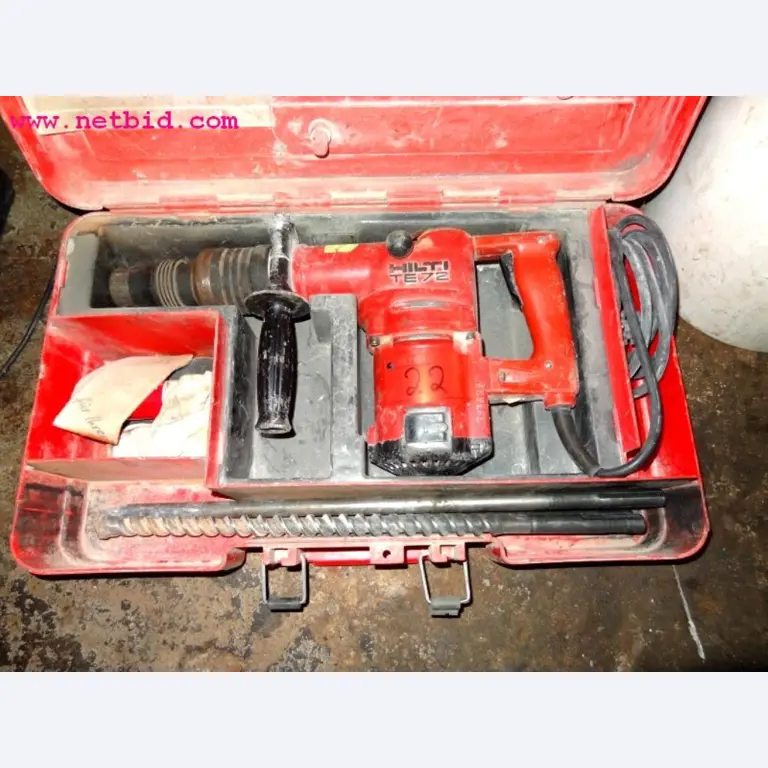 Installations d'exploitation, machines, appareils et véhicules<br>.-1