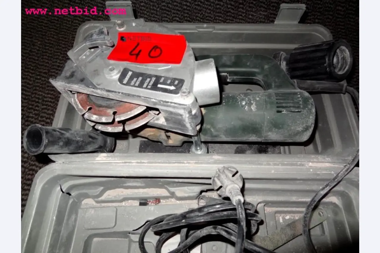 Betriebseinrichtungen, Maschinen, Geräte und Fahrzeuge<br>-1