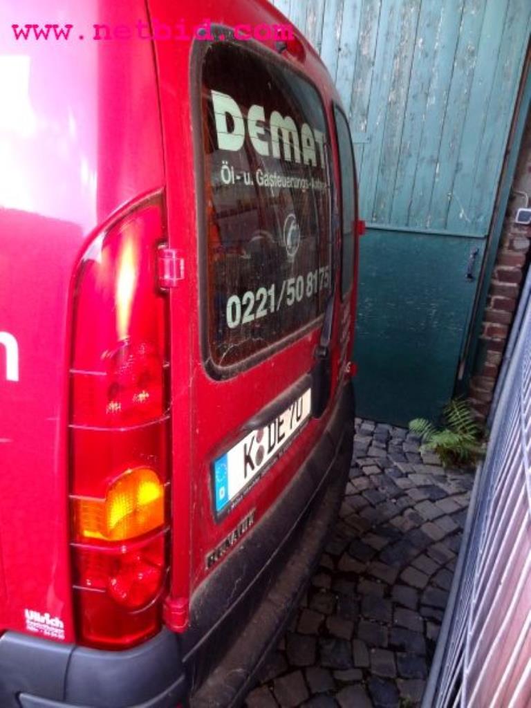 Operating equipment, machinery, devices and vehicles<br>  -6