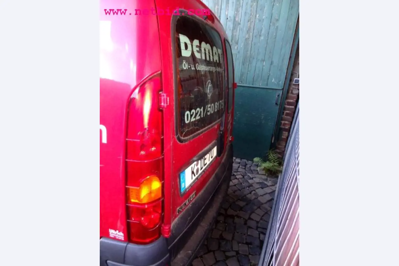 Operating equipment, machinery, devices and vehicles<br>  -6