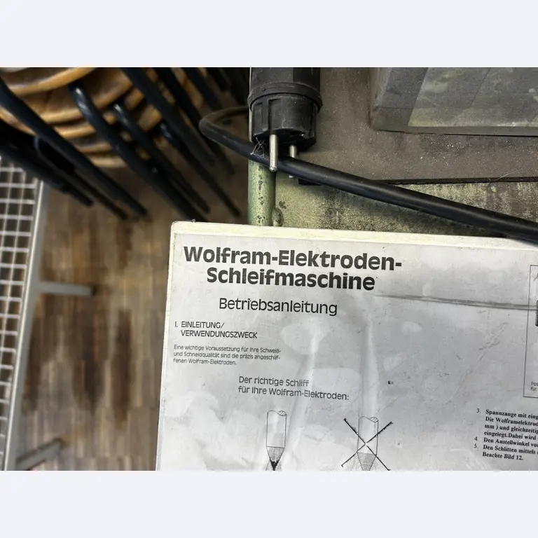 Vybavení, které již odborná škola nepotřebuje-1