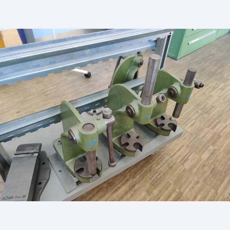 Sprzęt, który nie jest już wymagany przez szkołę zawodową-3