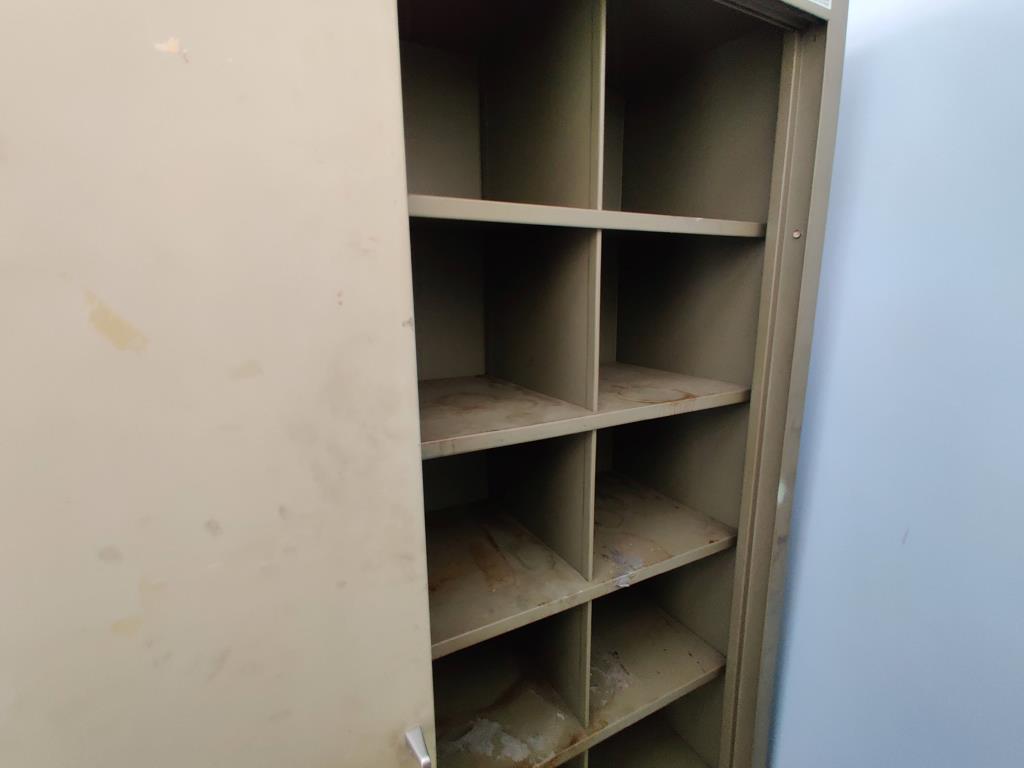 Equipos que ya no necesita un centro de formación profesional-5