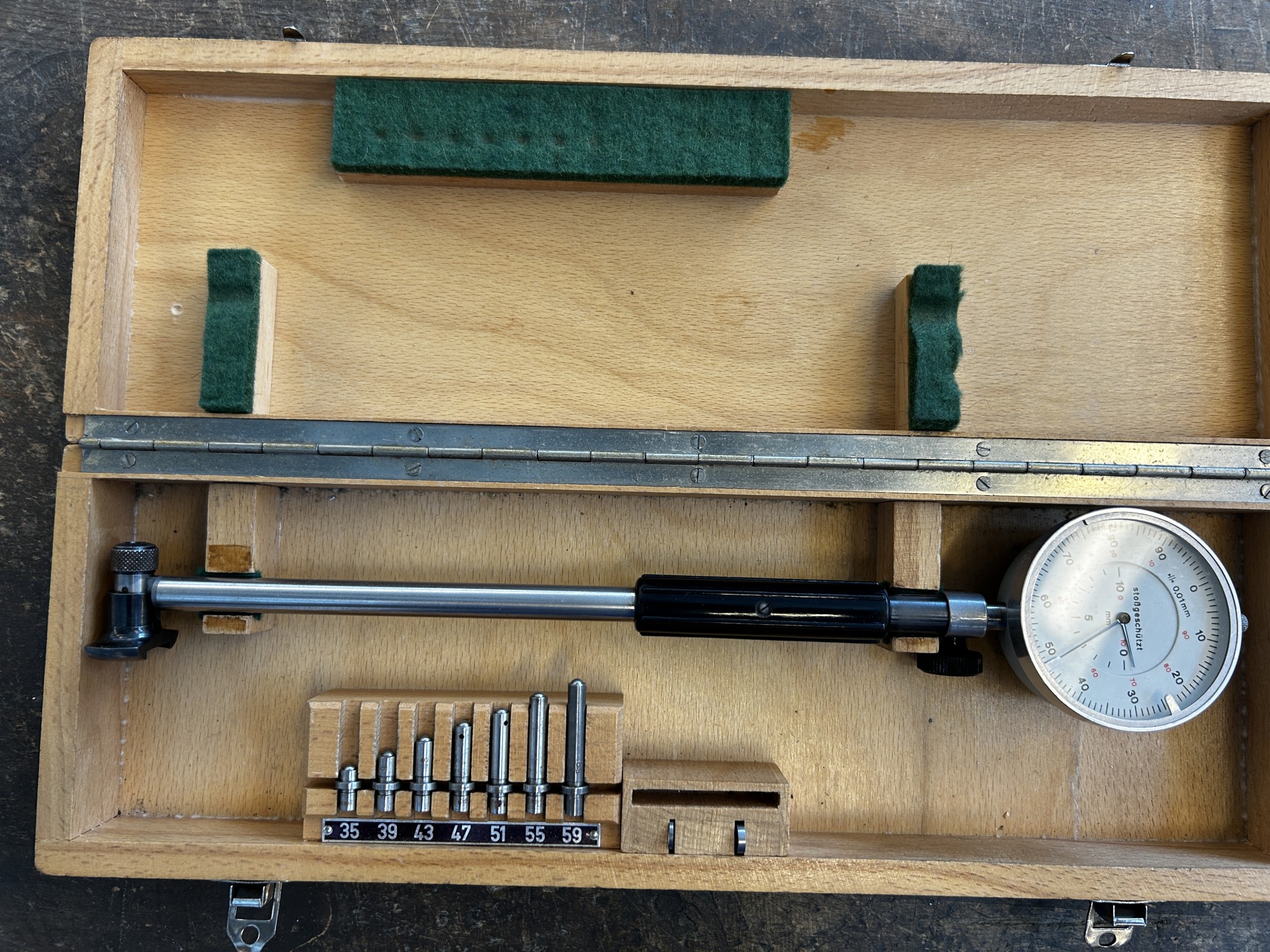 Equipos que ya no necesita un centro de formación profesional-2