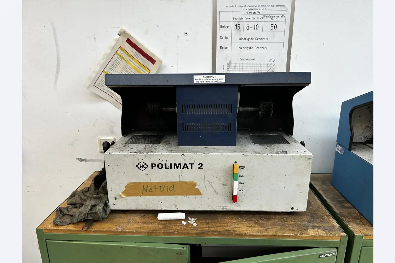 Equipos que ya no necesita un centro de formación profesional-3