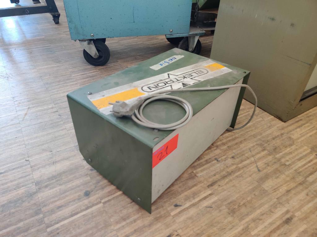 Equipos que ya no necesita un centro de formación profesional-5