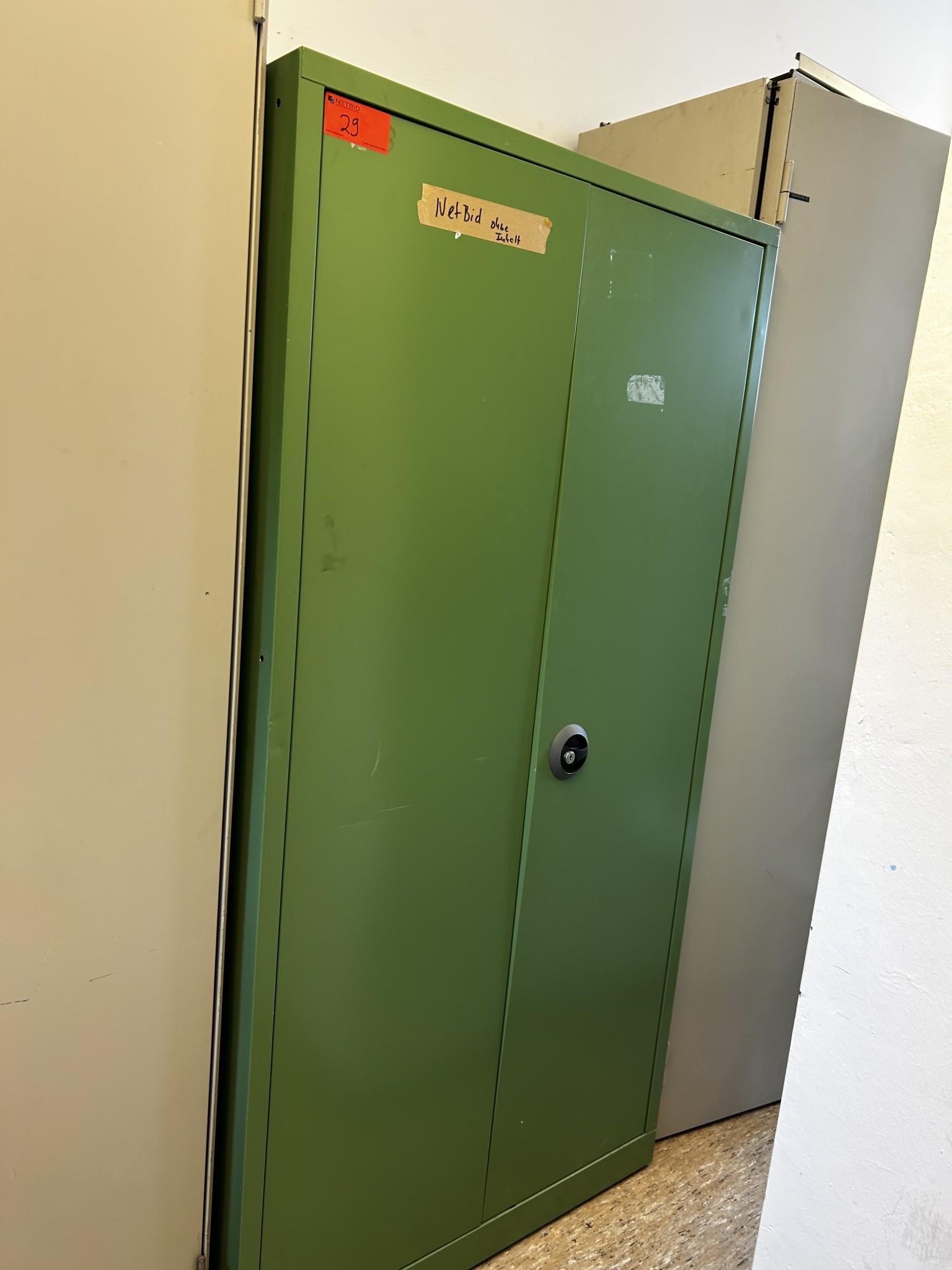 Equipos que ya no necesita un centro de formación profesional-2