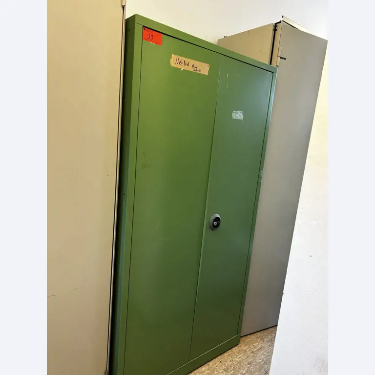 Equipos que ya no necesita un centro de formación profesional-2