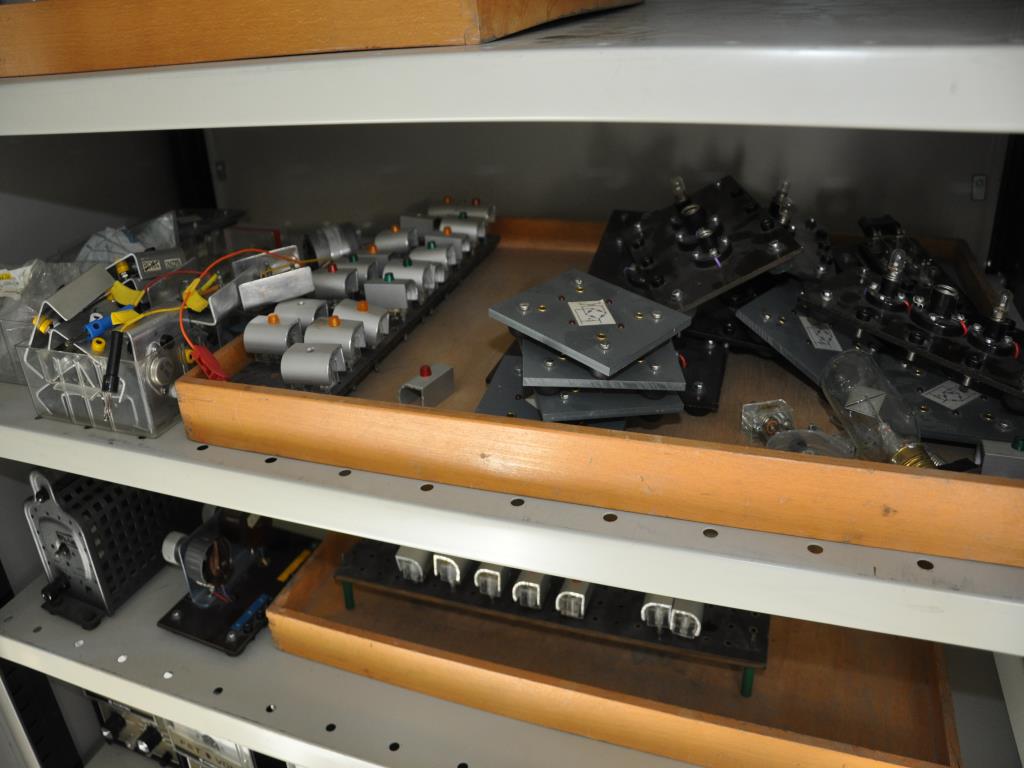 well-kept milling heads + accessories-28