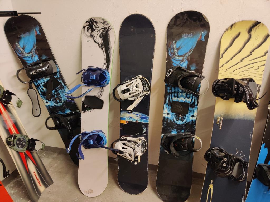 Équipement d'une école professionnelle qui n'est plus utilisé-16