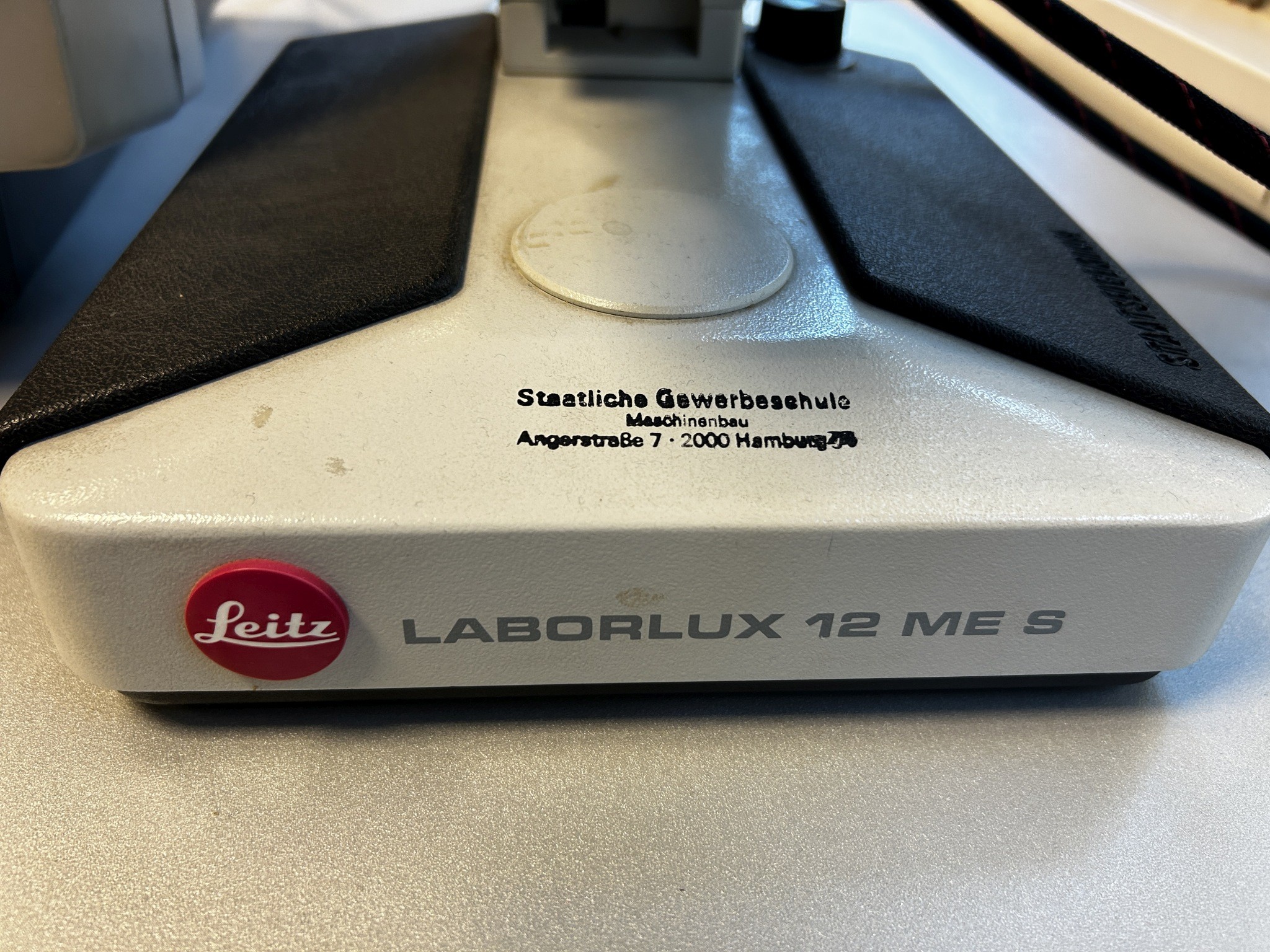 Equipos que ya no necesita un centro de formación profesional-2