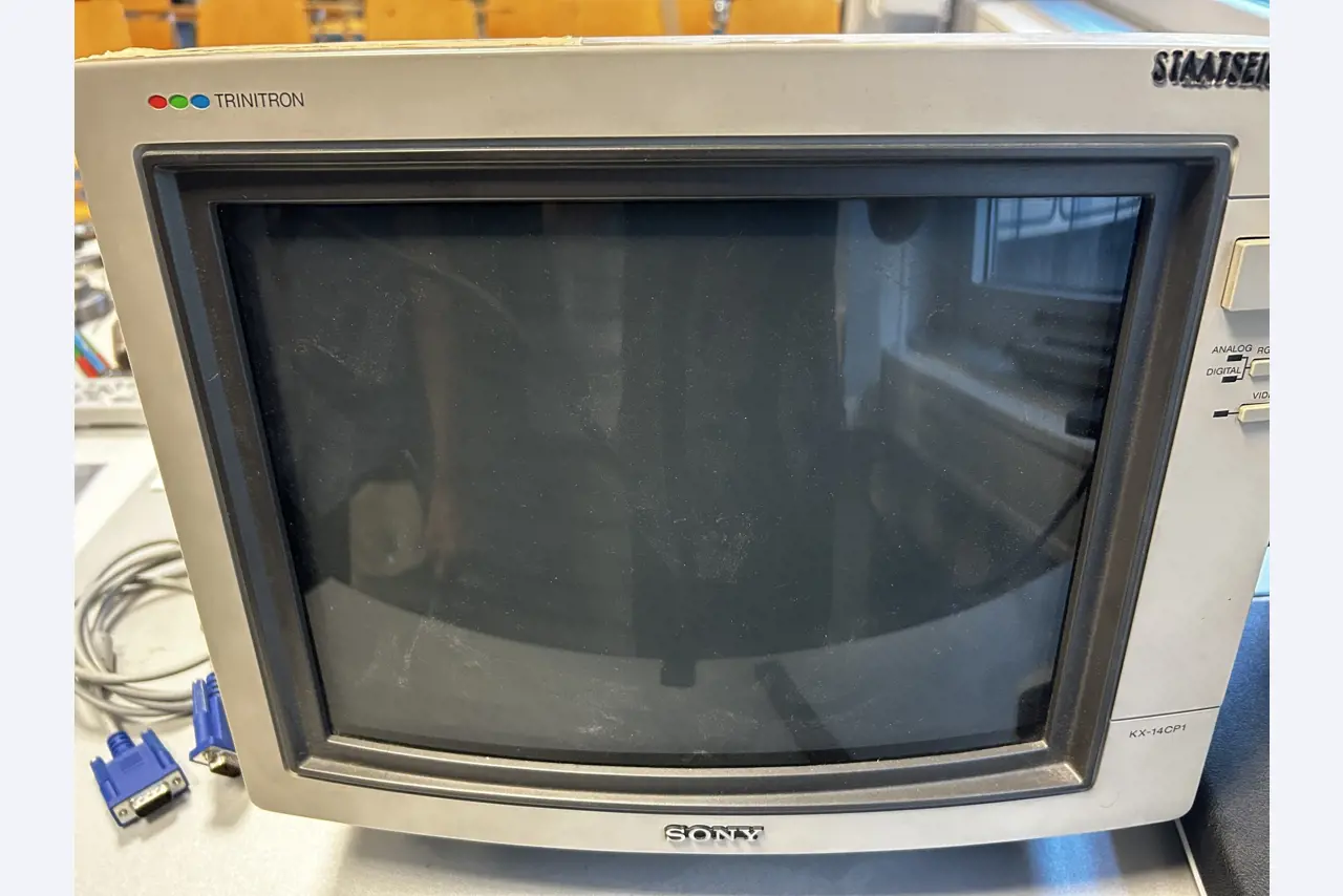 Equipos que ya no necesita un centro de formación profesional-3