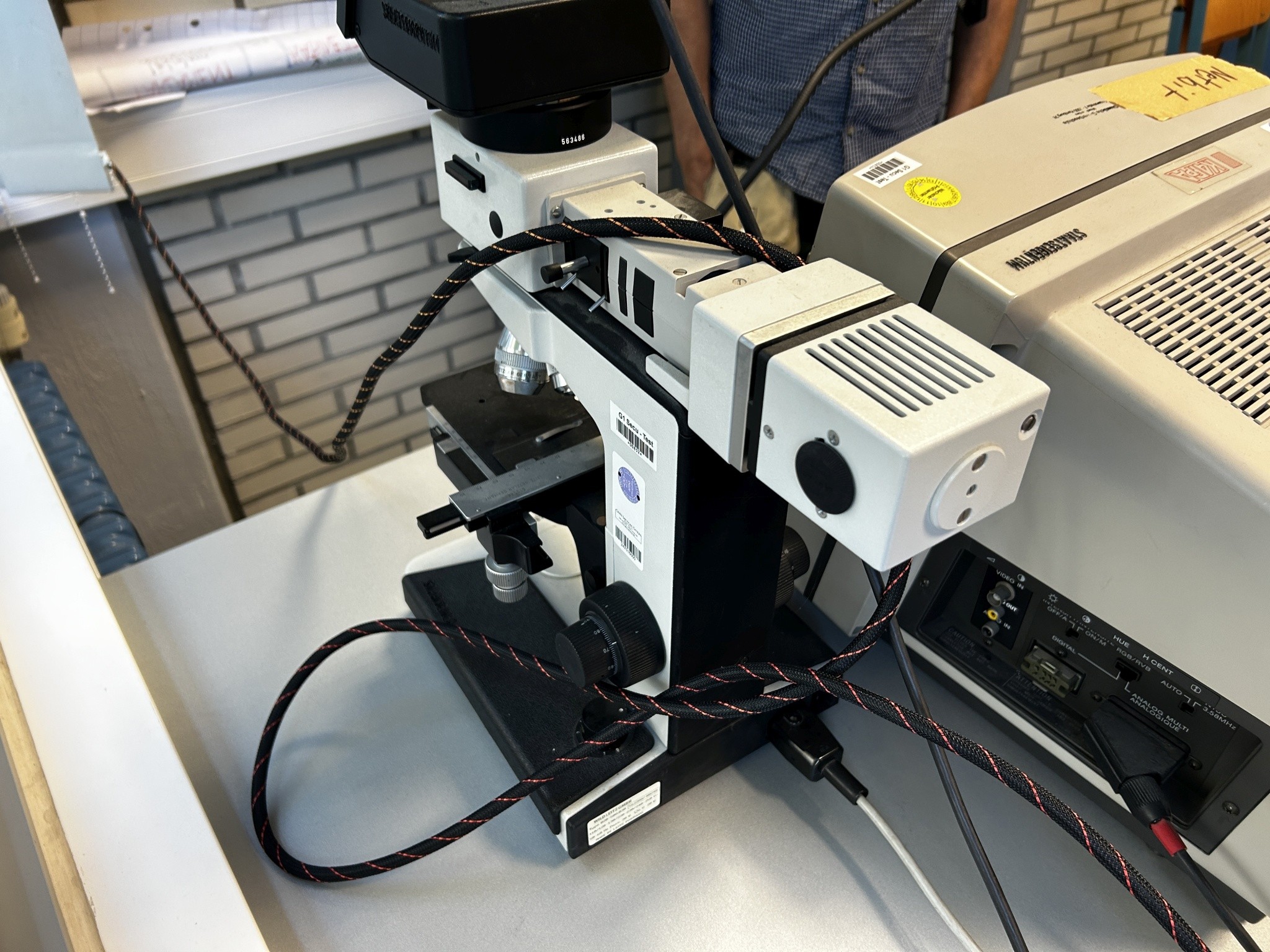 Equipos que ya no necesita un centro de formación profesional-9