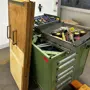 thumbnail-Nicht mehr benötigtes Equipment einer beruflichen Schule-1