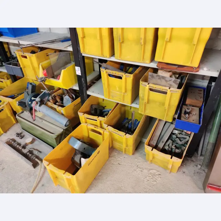 Equipos que ya no necesita un centro de formación profesional-2