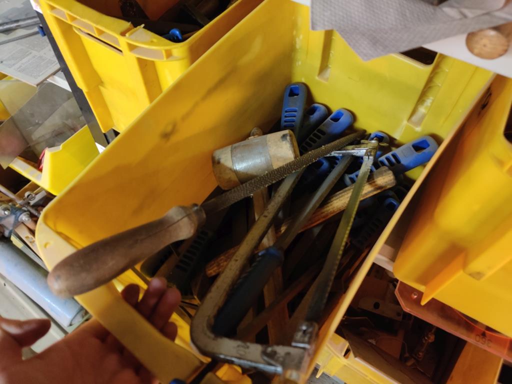 Equipos que ya no necesita un centro de formación profesional-3