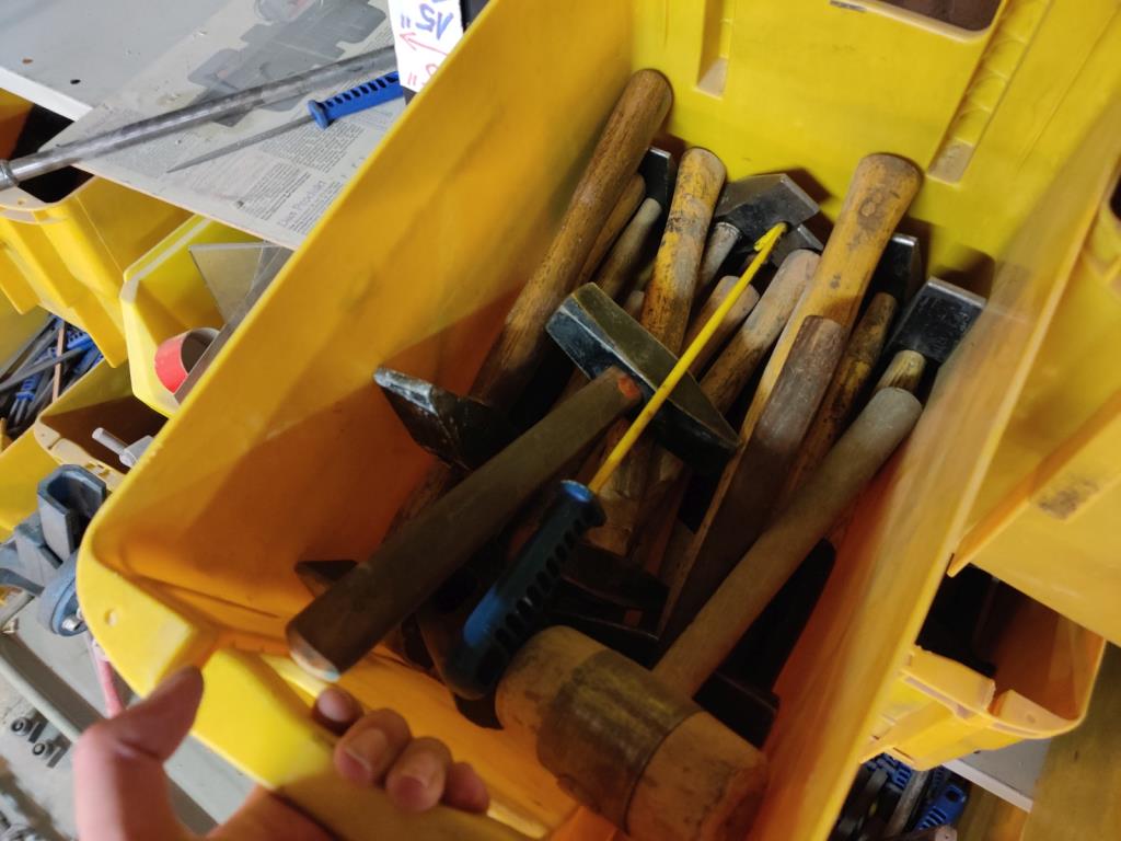 Equipos que ya no necesita un centro de formación profesional-4