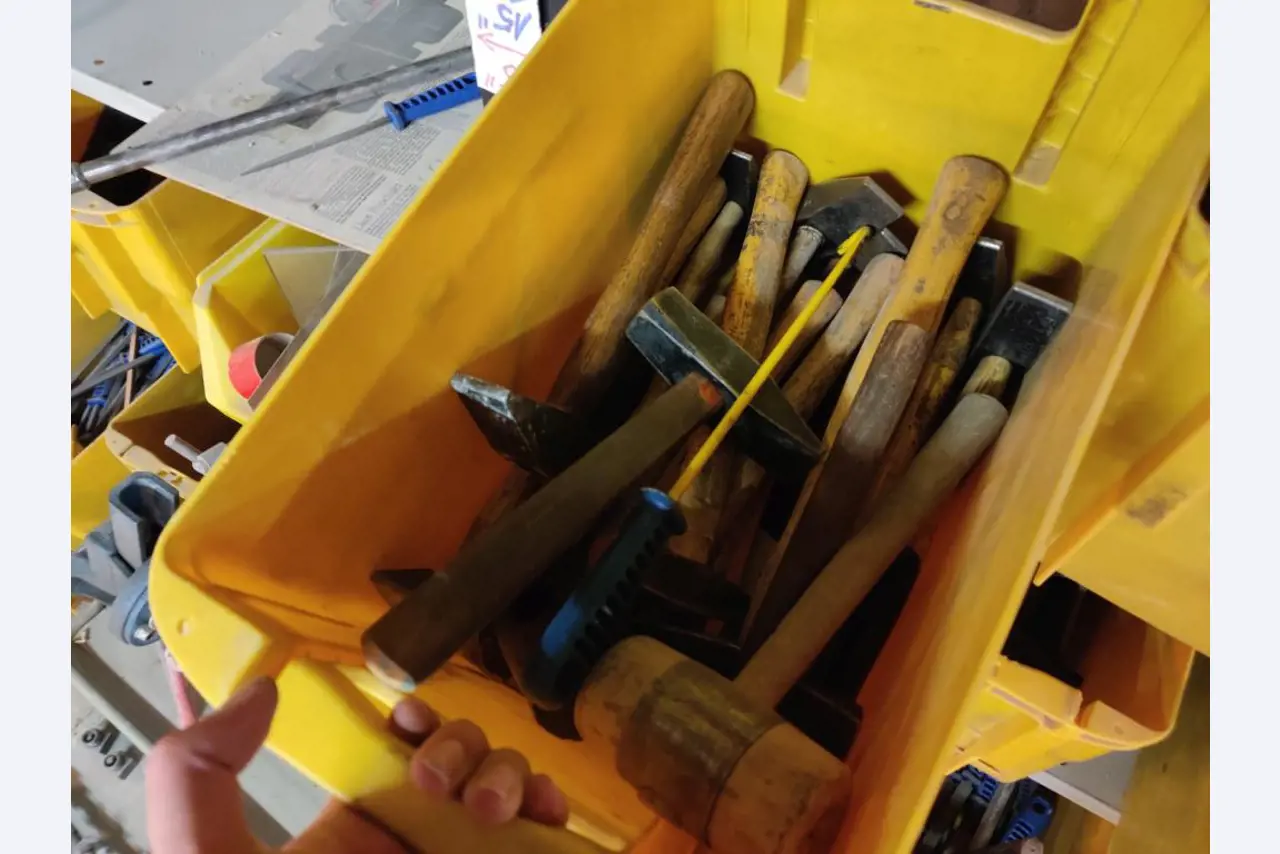 Equipos que ya no necesita un centro de formación profesional-4