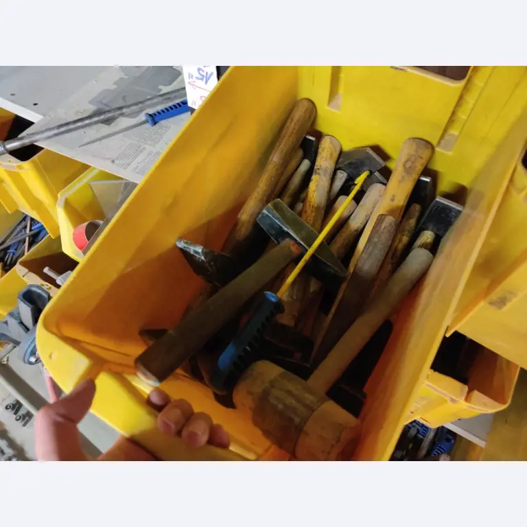 Equipos que ya no necesita un centro de formación profesional-4