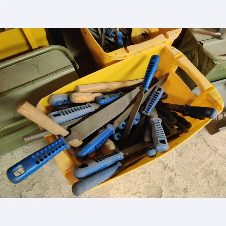 Equipos que ya no necesita un centro de formación profesional-5